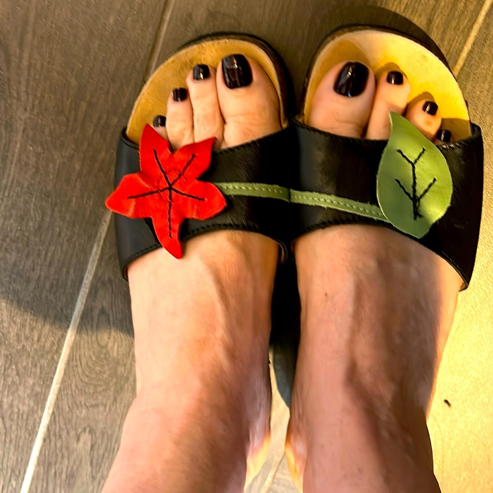 Haflinger flower Mule Sandals EUR 38